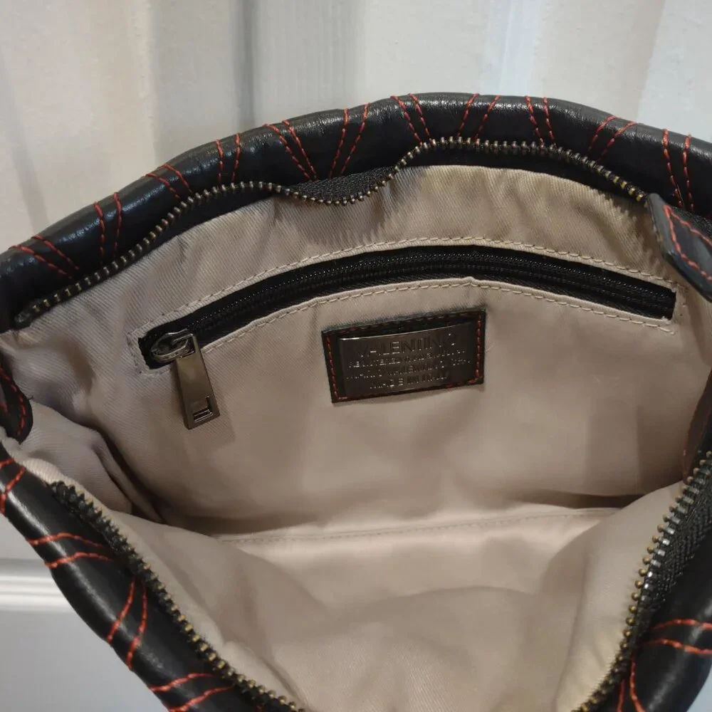 Valentino - vintage - Italian leather quilted crossbody clutch - EUC - Picture 11 of 11